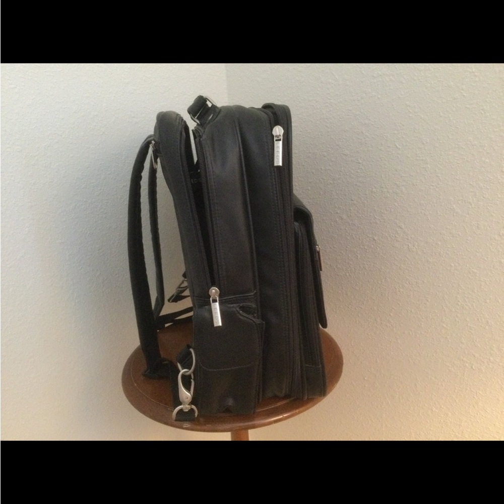 Laptop Backpack - Picture 3 of 8